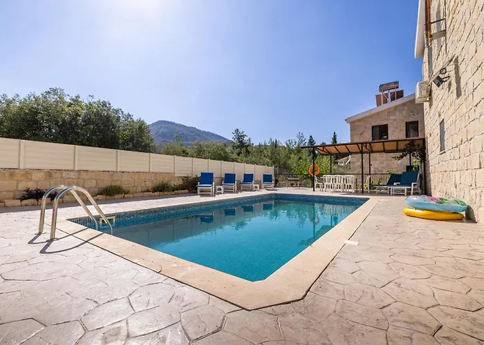 בית נופש Jp Pool House *