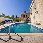 Nyaraló Jp Pool House Trimíklini
