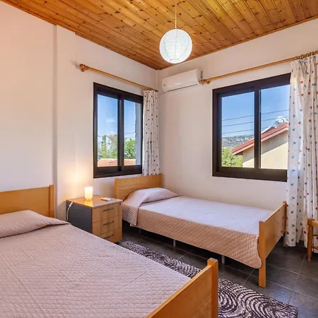 Jp Pool House Case de vacanță *