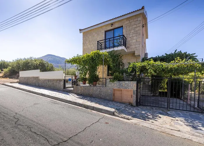 Jp Pool House Semesterbostad Trimiklini